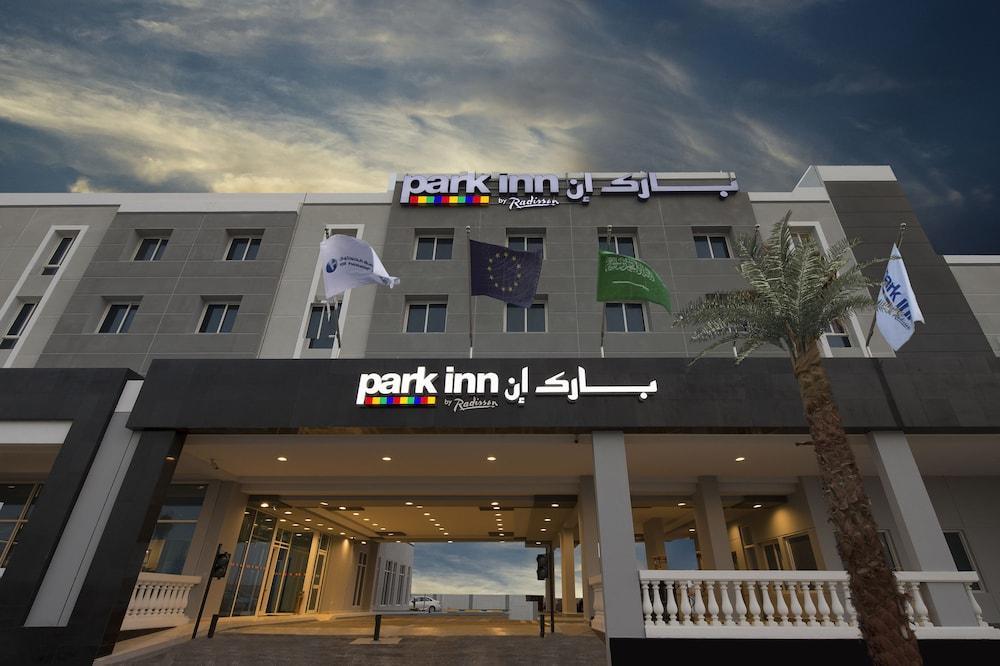 Park Inn By Radisson Jubail Industrial City Exterior foto